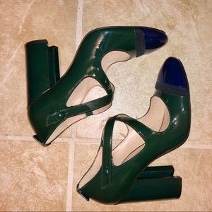 TORY BURCH OLIVE/NAVY MARY JANES